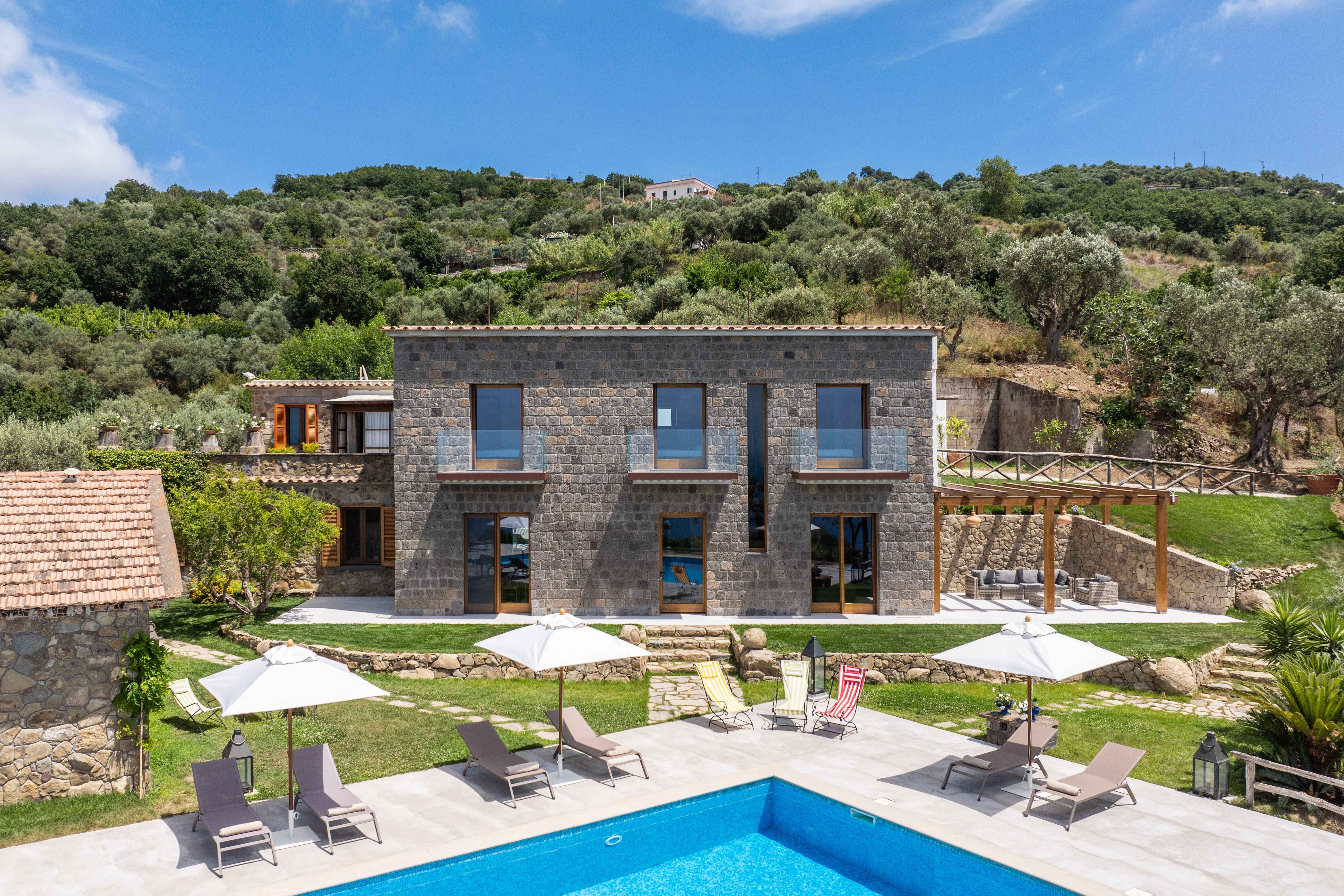 Casale-La-Torre---003-min.jpg