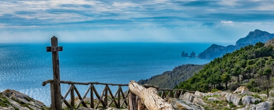 Punta Campanella trail